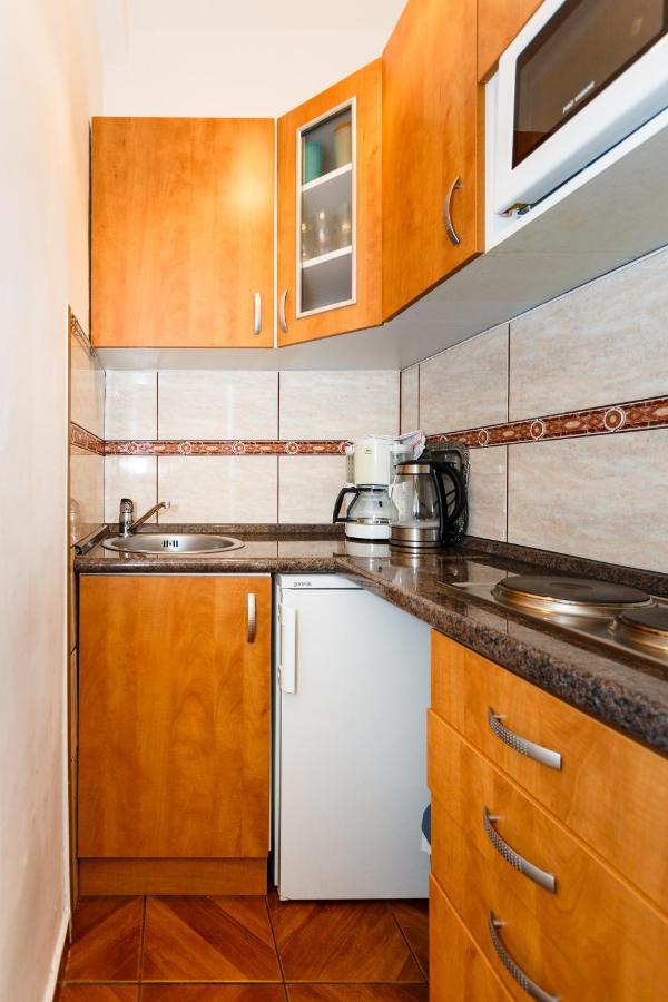 Apartmani Mili Malinska Zewnętrze zdjęcie
